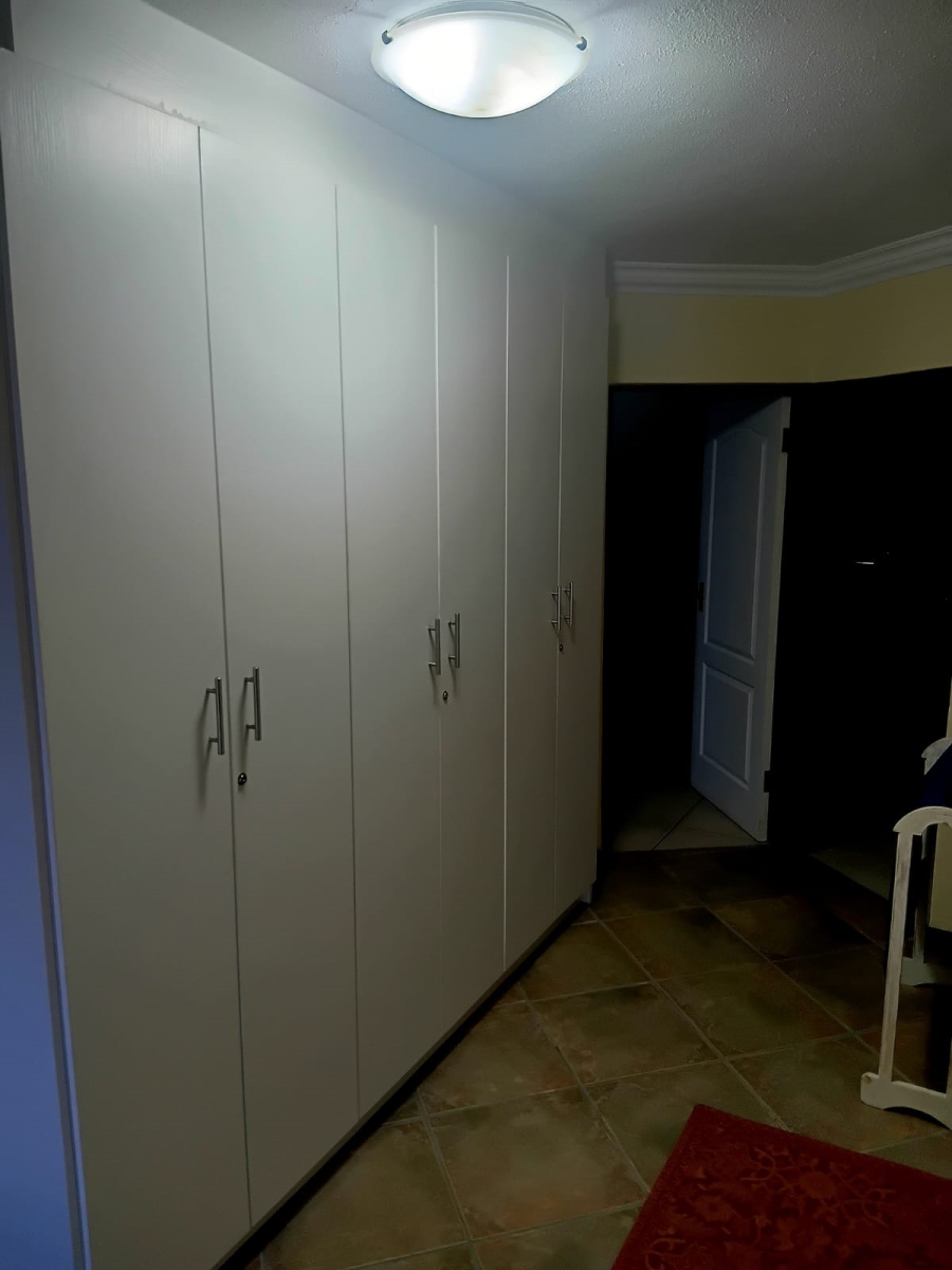 To Let 3 Bedroom Property for Rent in Dana Bay Western Cape